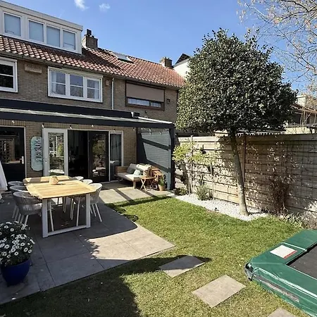 Holiday home Spacious Family W Garden - Near Amsterdam