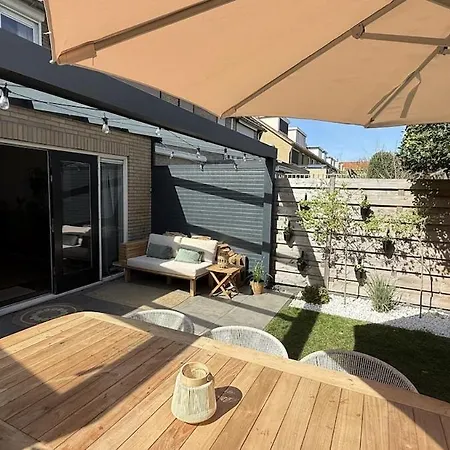 Spacious Family W Garden - Near Amsterdam Holiday home